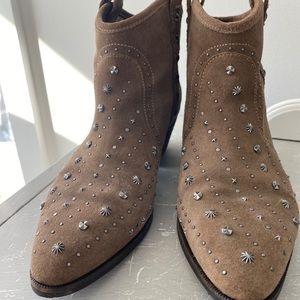 Sam Edelman studded ankle boot suede w/pewter stud